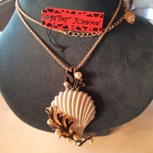 Betsey Johnson necklace/brooch.